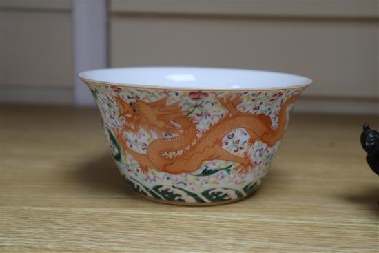 A Chinese famille rose dragon bowl Diameter 14cm